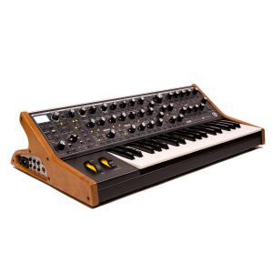 鍵盤楽器 Moog Labyrinth Amazon.com: MOOG Labyrinth - Semi-Modular Parallel