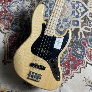 Fender フェンダー Made in Japan Traditional 70s Jazz Bass Maple Fingerboard Natural エレキベース 〔市川コルトンプラザ店〕｜shimamura