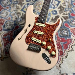 美品！フェンダー　ジャグスタング　Fender Mexico 楽天市場】Fender Mexico Kurt Cobain Jag-Stang Left-Hand -Fiesta