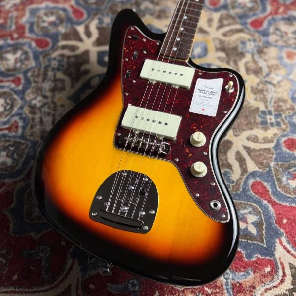 Fender フェンダー Made in Japan Traditional 60s Jazzmas...