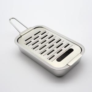 受皿がついた箱型の銅おろし金 銅おろし金 (箱型) ｜ 女性におすすめの受け皿付きで使いやすい機能性