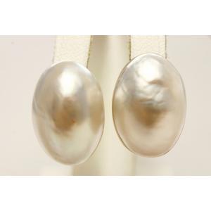マベ真珠パールピアス 19×14mm ホワイトカ...の商品画像