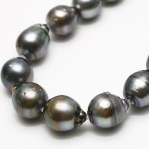 黒蝶真珠ネックレス 南洋真珠 バロックパール 変形 オシャレ 個性的