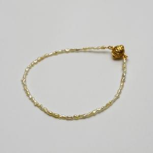 南洋白蝶真珠パールルース ケシ 18×8mm ナチュラルゴールドカラー