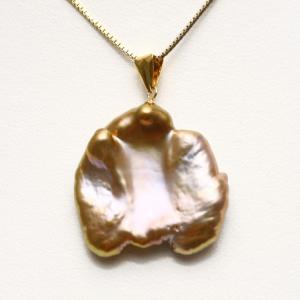 南洋白蝶真珠パールペンダントトップ　16mm　ホワイトピンクカラー　K14WG製 楽天市場】南洋白蝶真珠パールペンダントトップ 16mm シルバー