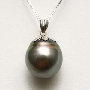 タヒチ黒蝶真珠パールペンダントトップ 17×11mm グリーンカラー K18製