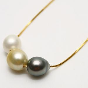 南洋白蝶真珠パールペンダントトップ 13mm ナチュラルゴールドカラー