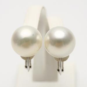 南洋白蝶真珠パールペンダントトップ 13mm ナチュラルゴールドカラー