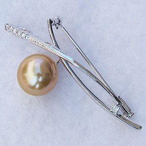 ブローチ 花 パール 真珠 ゴールデンパール 南洋白蝶真珠 ゴールド系