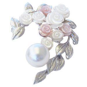 【高島屋保証書付き】南洋白蝶ゴールデンパールブローチ 高島屋保証書付き】南洋白蝶ゴールデンパールブローチ 高島屋保証書