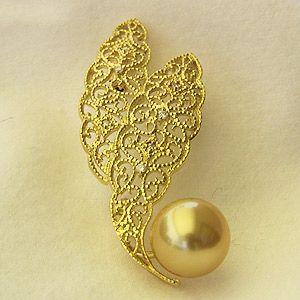 ブローチ 真珠 パール タヒチ黒蝶真珠 南洋白蝶真珠 ダイヤモンド 9.4