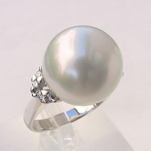 パール 指輪 真珠 リング 南洋白蝶真珠 ダイヤモンド0.6ct pt900