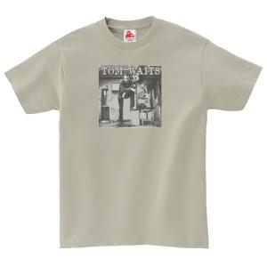 トム ウェイツ Tom Waits　音楽Tシャツ ロックTシャツ バンドTシャツ　シルバーグレー｜shinseitech