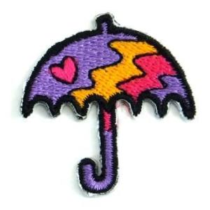 アイロンワッペン　ミニワッペン　ワッペン　刺繍ワッペン　アンブレラ　傘　カサ　アイロンで貼れるワッペン