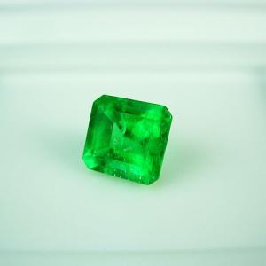 コロンビア産エメラルド 1 90ct ジュエリールース 1 90ct Df864 Df864 ジュエリーshinwa