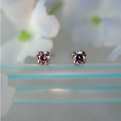 MARE チタンピアス SWAROVSKI  AMETHYST 2×2mm ma060