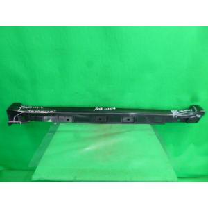 アベンシス DBA-ZRT272W 右サイドステップ 75850-05010 75850-05010...