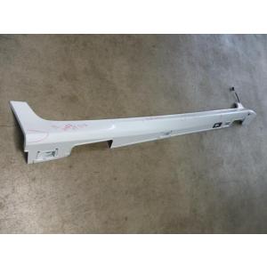 ジェイド DBA-FR5 右サイドステップ 71800-T4N-H0-50 71800-T4R-01...