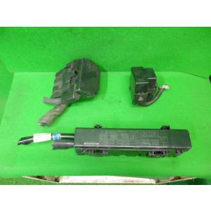 スカイライン DAA-HNV37 ヒューズボックス