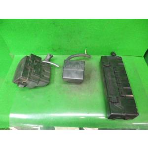 スカイライン DAA-HV37 ヒューズボックス
