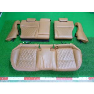 レガシィ DBA-BN9 Rシート