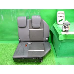 ステップワゴン 6AA-RP5 Rシート