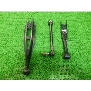 インプレッサ 3BA-GU7 左Rロアアーム  20250FL001,903120003,20250...