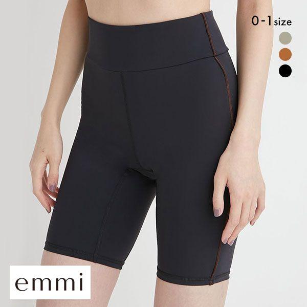 エミ emmi emmi yoga サステナレッチハーフレギンス 単品 スポーツ