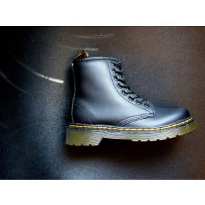 ドクターマーチン Dr.Martens 8ホール 1460 キッズ ジュニア ブラック 8ホール 1...