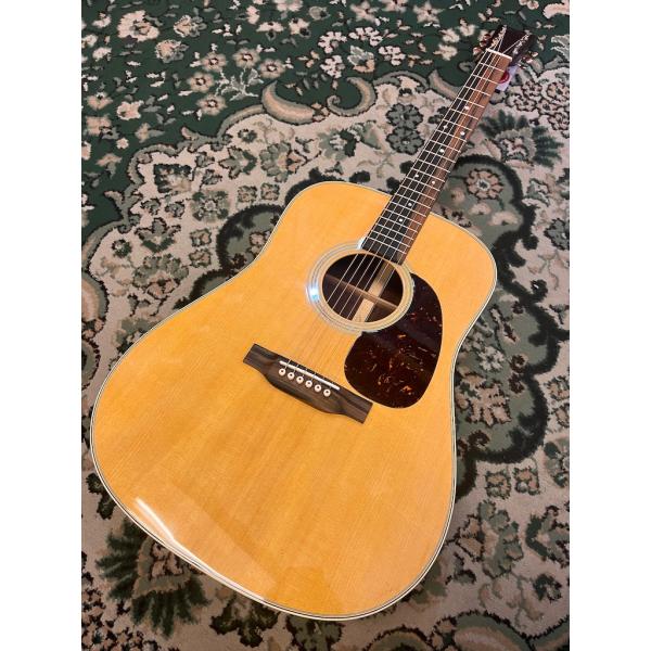 Martin D-28 standard   アコースティックギター　