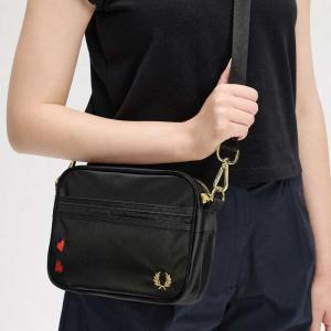 FRED PERRY（フレッドペリー） バッグ FRED PERRY Tumbled Leather