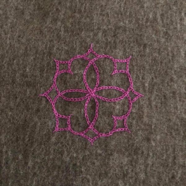 アイヌ文様刺繍フラワー