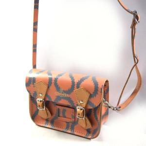 Vivienne Westwood（ヴィヴィアンウエストウッド） 美品 VERMICELLI
