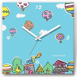 壁掛け時計 気球でさんぽ ファブリクロック ファブリック ウォールクロック 掛時計 壁時計 かけ時計 スイープ とけい 乗り物｜shop-askm
