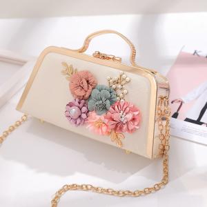 手持ちバッグ 立体花 白 パール 真珠 がま口 結婚式 刺繍 白薔薇 
