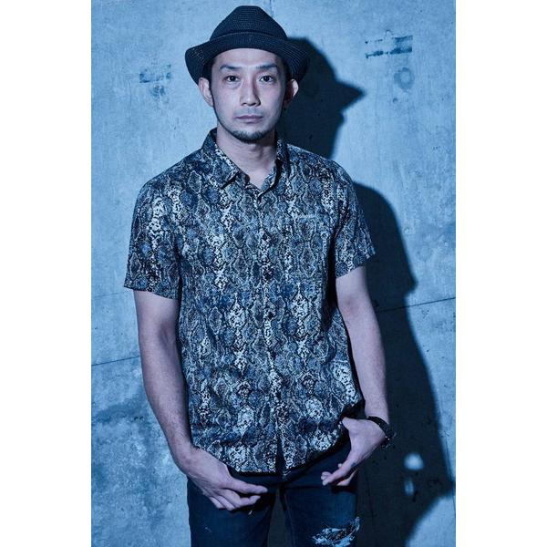 Zephyren ゼファレン SHIRT S/S - Resolve - PYTHON