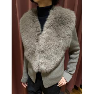 Blue Fronce ファー付きニットベスト グレー (サイズ38) Blue Fronce ファー付きニットベスト グレー (サイズ38) FRONCE BLUE