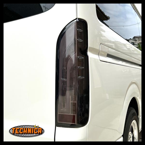 ☆★　ハイエース 200系 流れるウインカー テールランプ スモーク DOL 流れる 流星ウインカー...