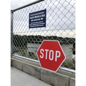 ブリキ看板 STOP 止まれ 壁飾り アメリカンビンテージ 壁付け サイン