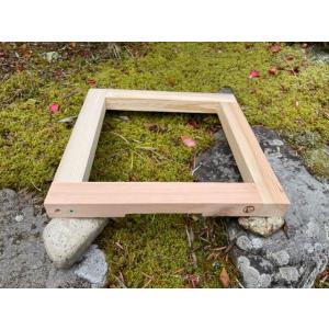 【Freddo】日本みつばち用 飼育箱 重箱式巣箱 養蜂 国産 杉材 シンプル 簡単 待ち箱用 巣門