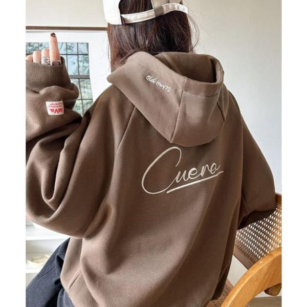 《JaVaジャバコラボ》デイリーもお出かけも、ゆるっと可愛く決まる♪バック刺繍裏起毛パーカー(長袖)