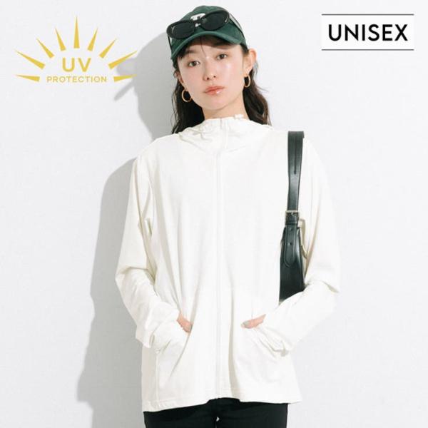 ユニセックスで使える！UVカットパーカー