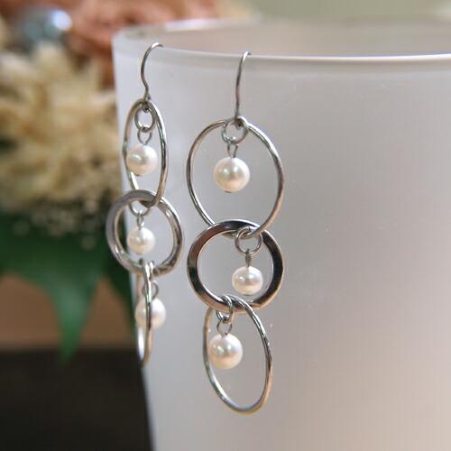 淡水真珠 トリプル フープ ピアス イヤリング 淡水パール チタンピアス