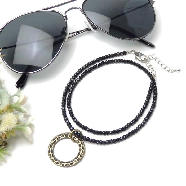 メール便 メガネホルダー グラスホルダー ブラックスピネル 金古美 メタルリング いぶし金 ネックレ...