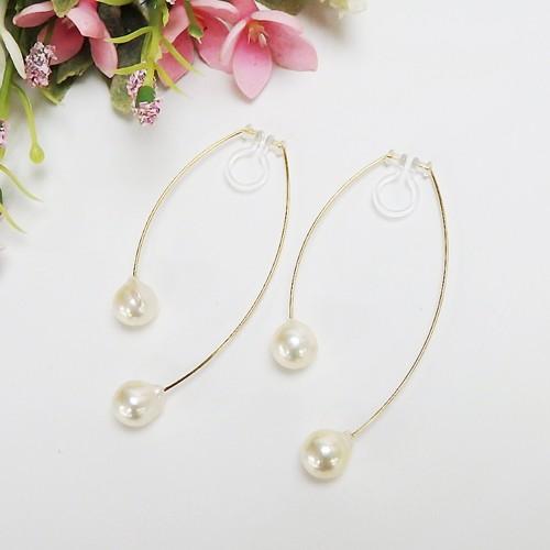 あこや真珠 バロックパール クリーム系 ノンホールピアス イヤリング 樹脂イヤリング レディース パ...