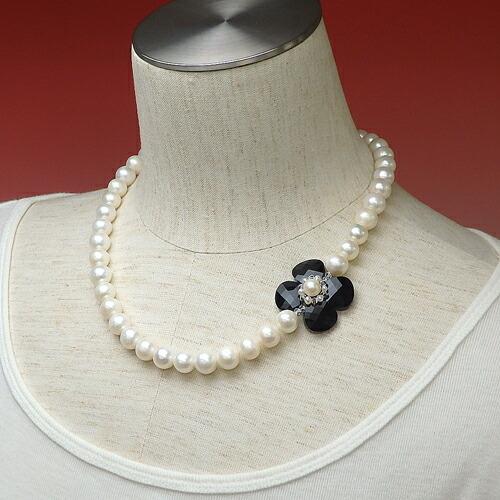 大粒 淡水パール ネックレス スワロフスキー お花 淡水真珠 9mm ブラック シャンパンゴールド ...