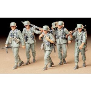 タミヤ 1/35MM ドイツ機関銃チーム 行軍セット Item No：35184｜shoptakumi