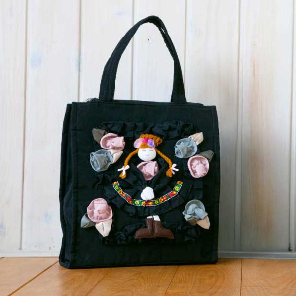 プリティドールトートバッグ トートバッグ カバン バッグ ハンドバッグ 鞄 黒 ドールモチーフ たっ...