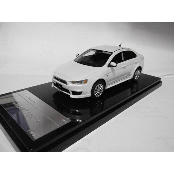 Wit's W76 1/43 ミツビシ ギャラン フォルティス ホワイトパール