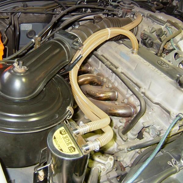 オイルキャッチタンク・ランクル80(1FZ-FE)